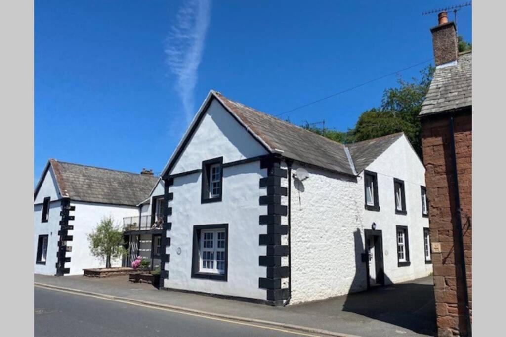 2 Mews Cottages - Town Centre Location Appleby-in-Westmorland Eksteriør billede